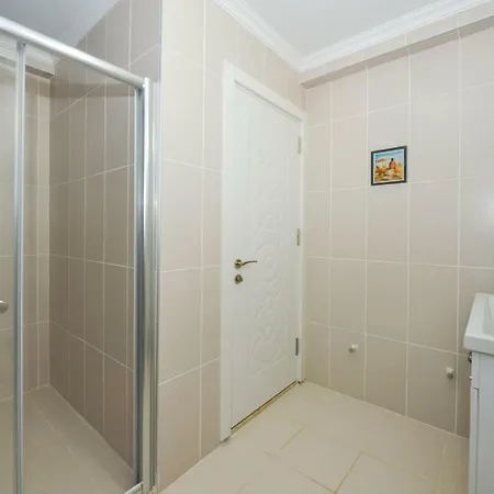 Villa Karbeyaz - 5 Bedroom Luxury In Hisaronu Ölüdeniz