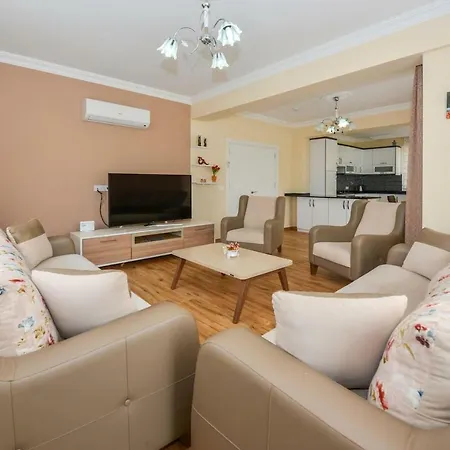Karbeyaz - 5 Bedroom Luxury In Hisaronu Вилла